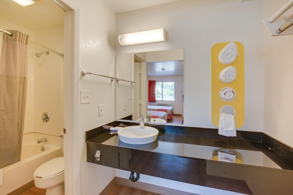 Motel 6-Columbus, Oh - West Bagian luar foto