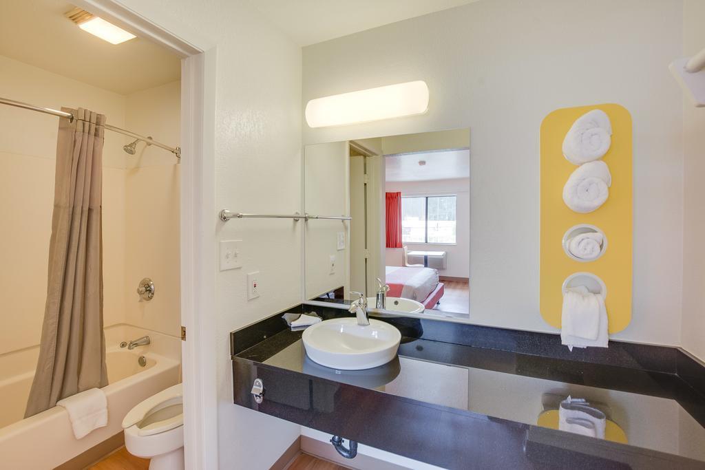 Motel 6-Columbus, Oh - West Bagian luar foto