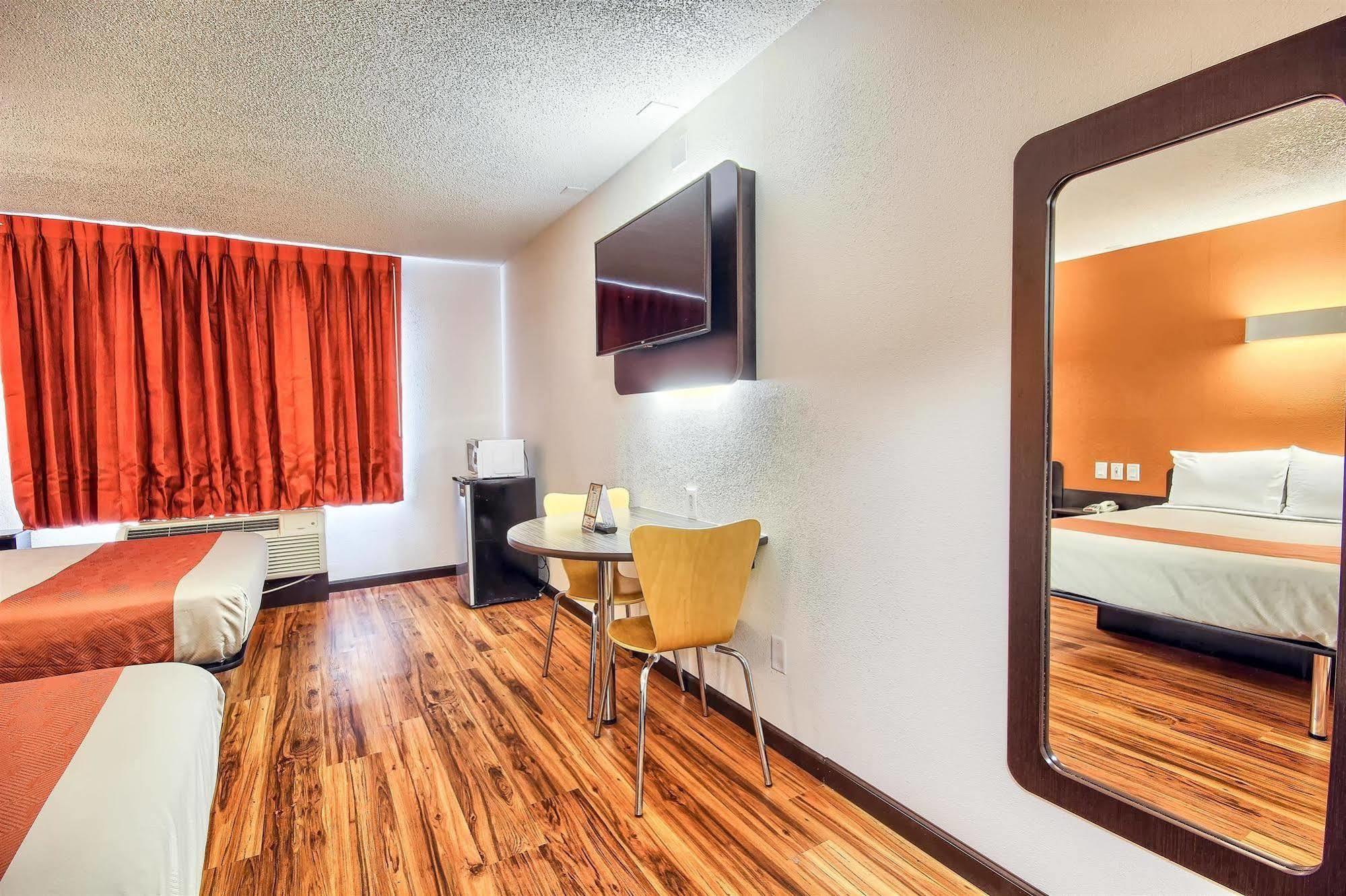 Motel 6-Columbus, Oh - West Bagian luar foto