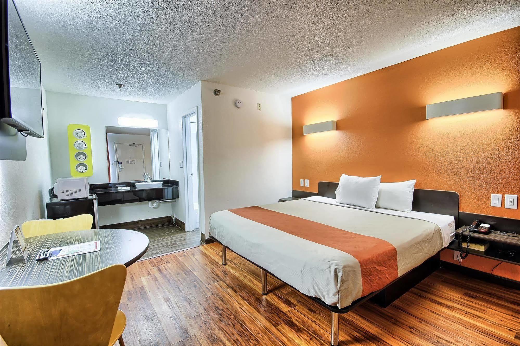 Motel 6-Columbus, Oh - West Bagian luar foto